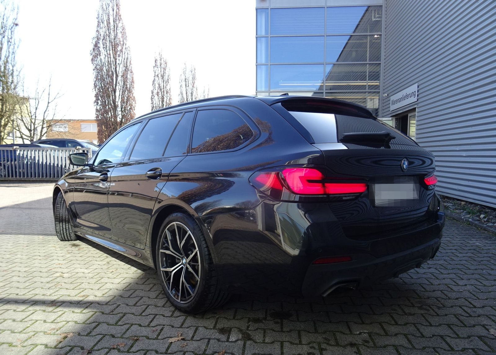 BMW 540d xDrive Tour. M Sport HuD Pano AHK Kamera SH foto 4