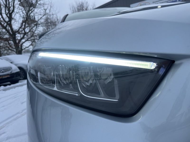 Mercedes-Benz A 200 AMG MBUX NIGHT SHZ KLIMA foto 12