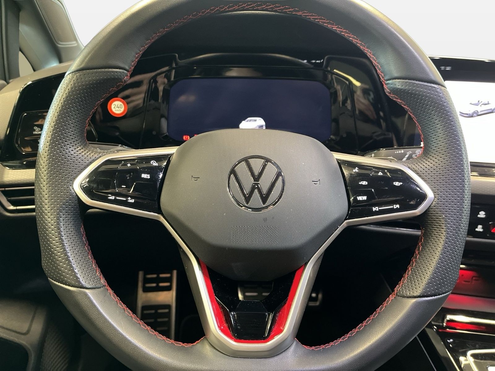 Volkswagen Golf VIII 2.0 TSI DSG GTI Clubsport AUT KlimaA foto 17