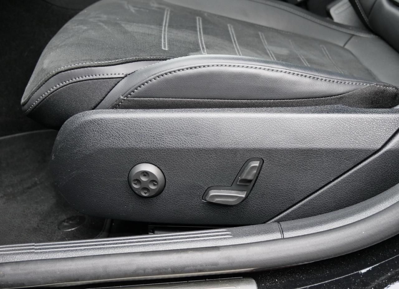 Mercedes-Benz C 300 d T AMG MBUXNavi-Prem. Kamera Easy-Pack foto 21