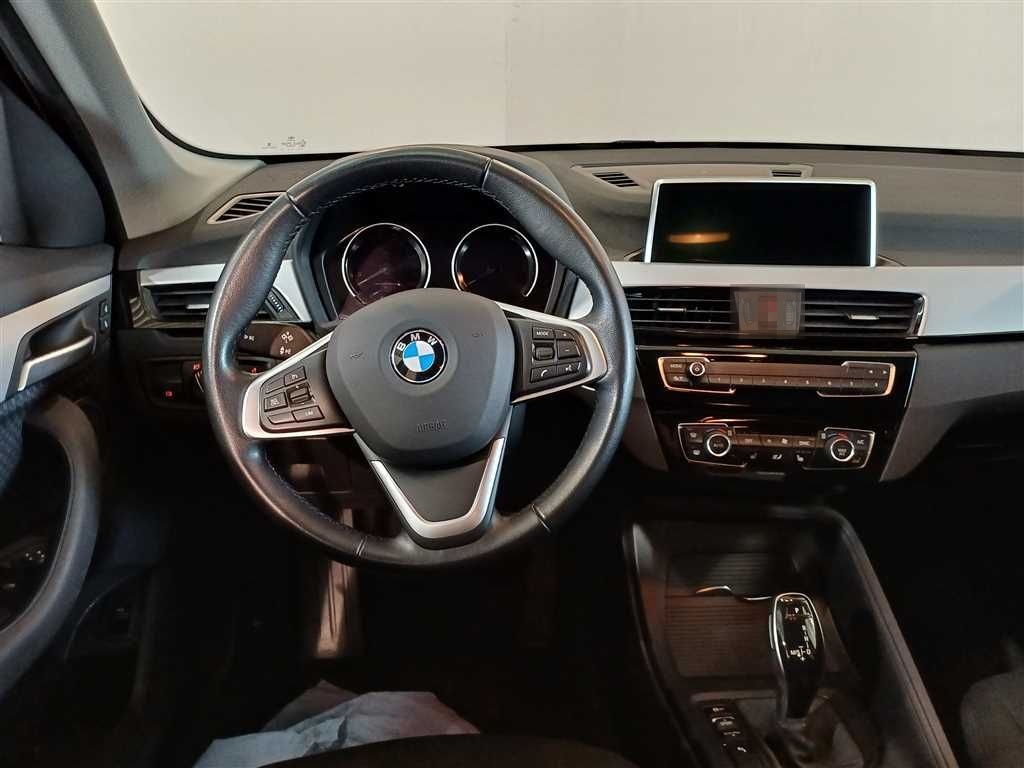 BMW X1 xDrive18d Advantage AHK+NAVI+LED foto 15
