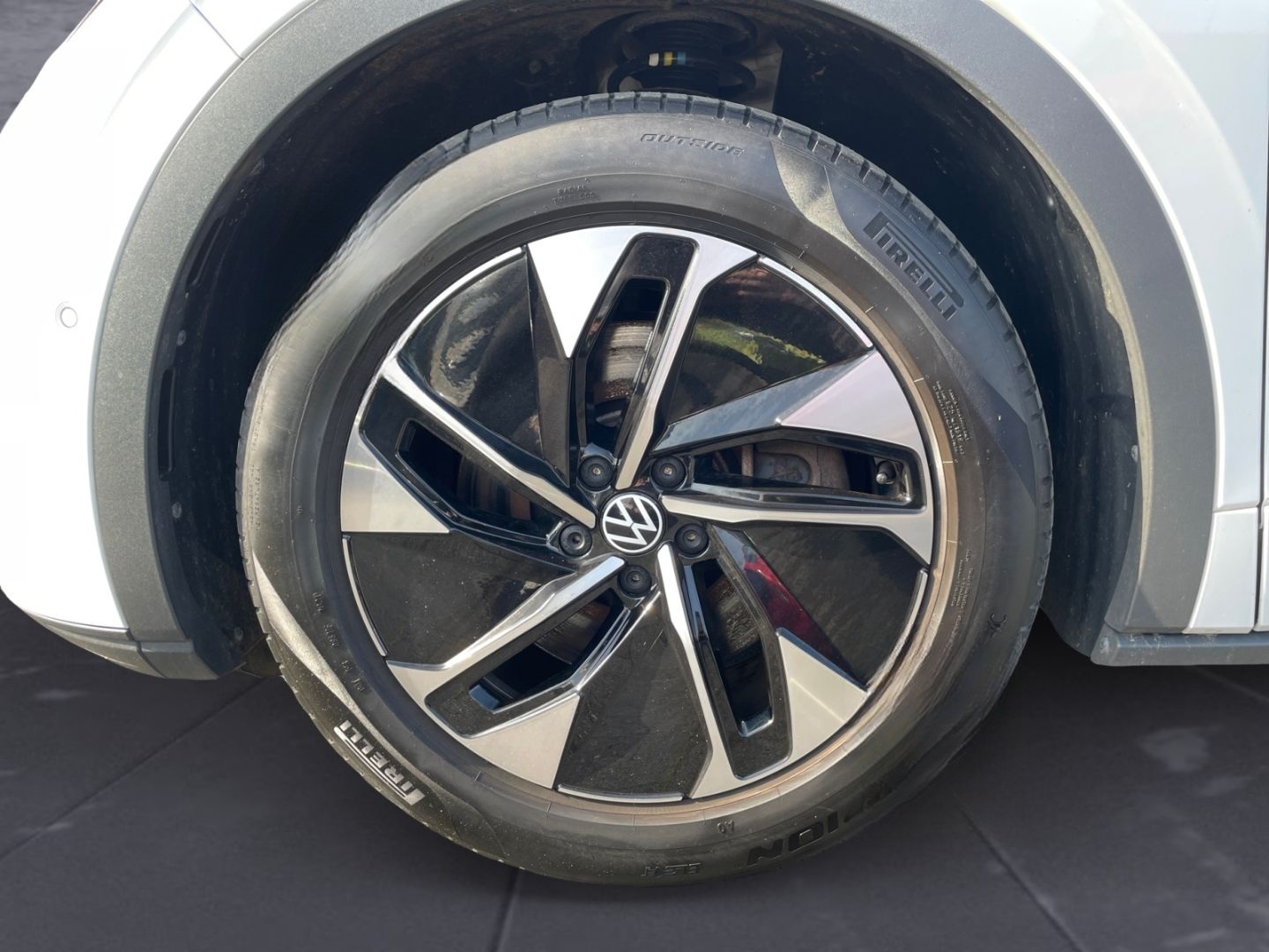 Volkswagen ID.5 Pro Performance MATRIX/NAVI/KAMERA/WÄPU/PAN foto 14