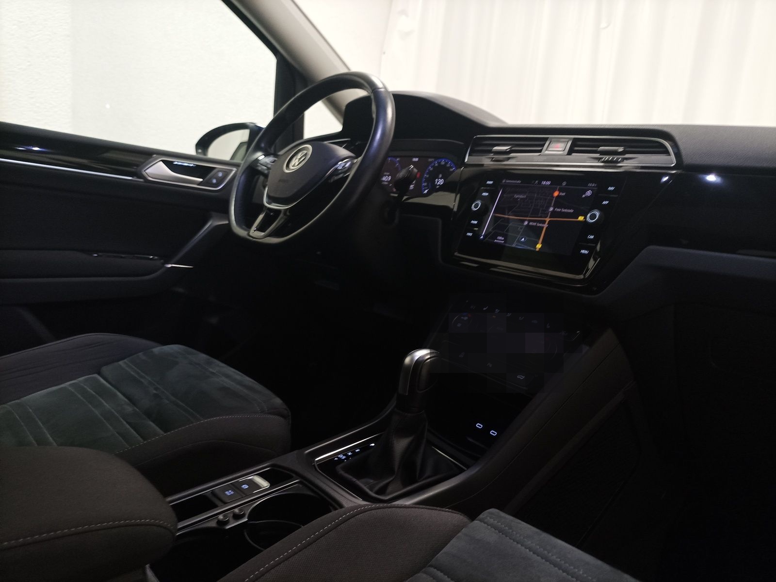 Volkswagen Touran 2.0 TDI Highline 7Sitze|Navi|PDC|Sitzhzg. foto 14