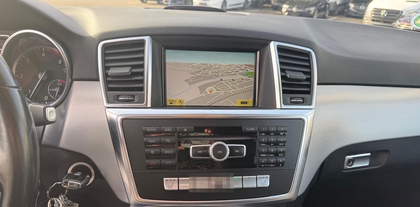 Mercedes-Benz ML 350 BlueTEC 4MATIC - foto 9