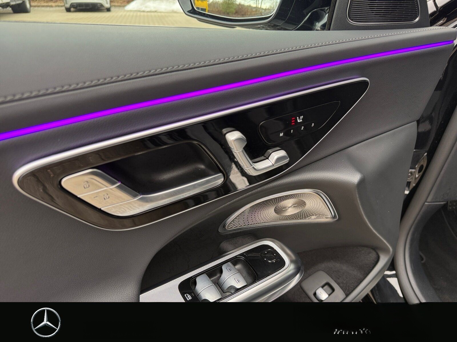 Mercedes-Benz E 200 AMG Distro+SUPER+Pano+360+Memory+Burmester foto 10