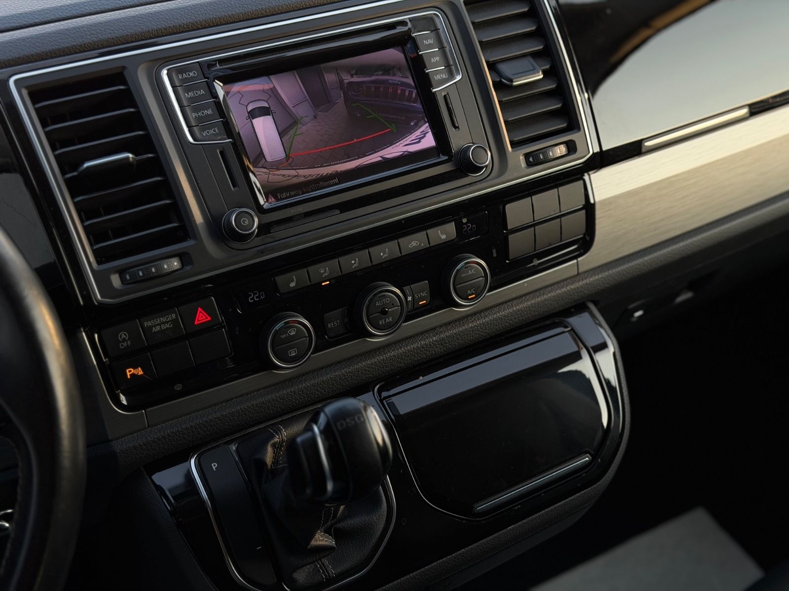 Volkswagen T6 Multivan Generation Six*ACC*RFK*LED*STHZ*AHK* foto 16