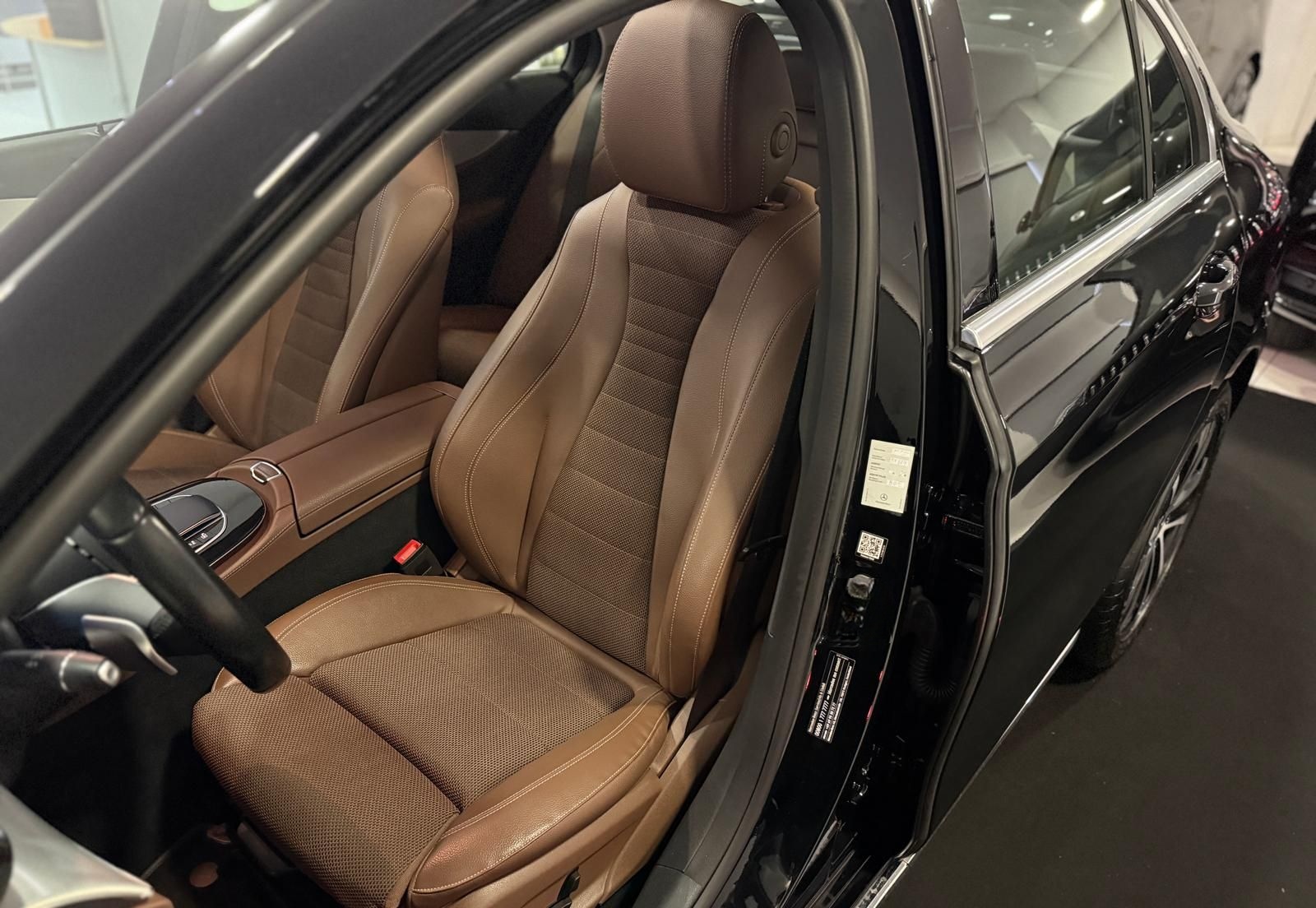 Mercedes-Benz E 300 e *LEDER-BRAUN*KAM*TOTW*SHZ*GSD*AMBIENTE* foto 15