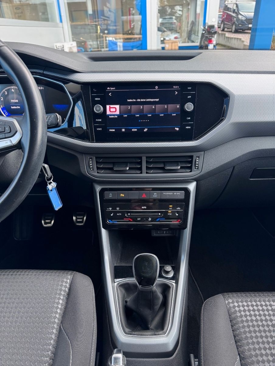Volkswagen T-Cross 1.0 TSI ACTIVE / Carplay /Sitzheizung / foto 8