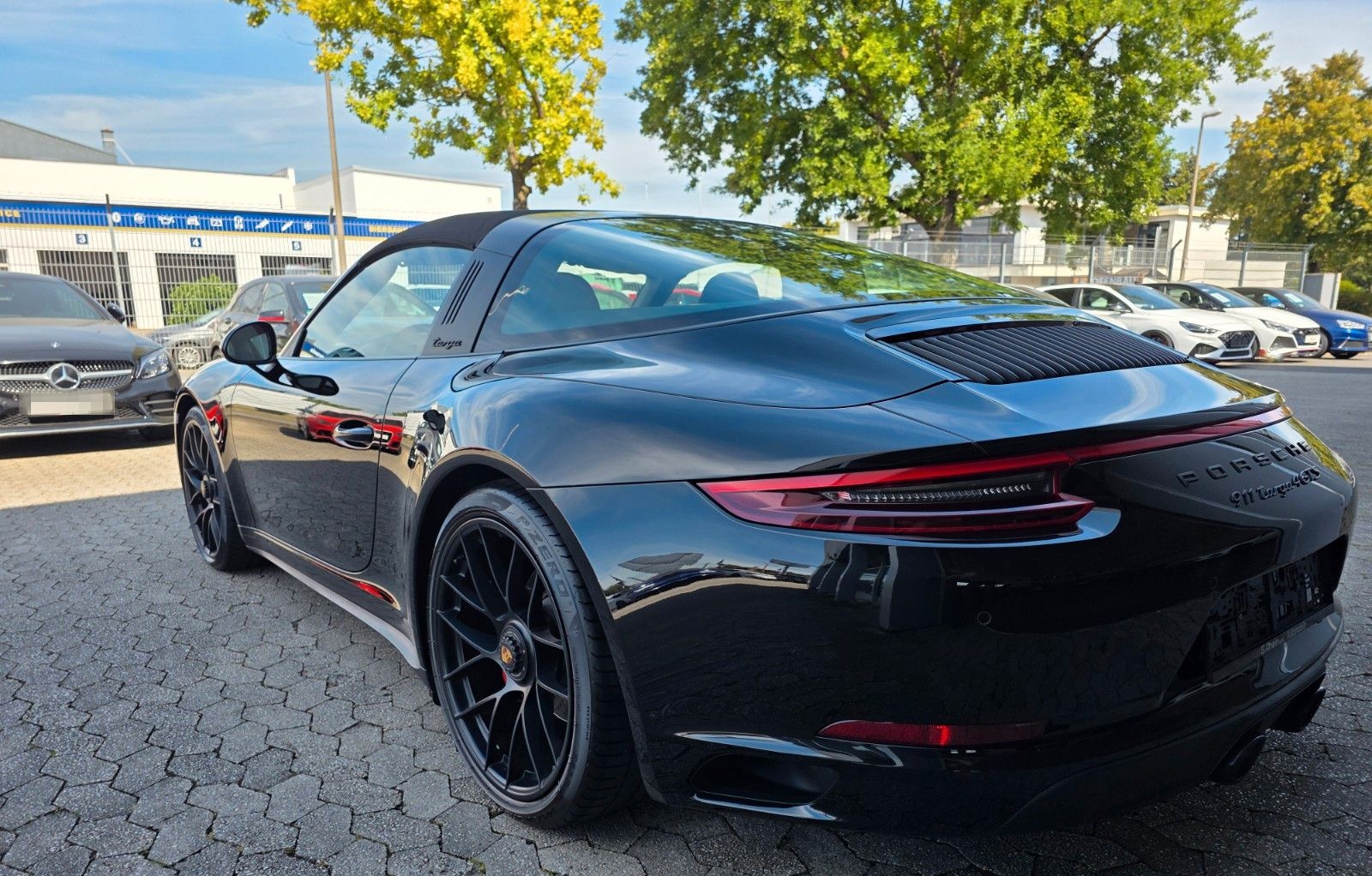 Porsche 911 Targa 4 GTS Alcantara/Bose//Super Zustand// foto 7