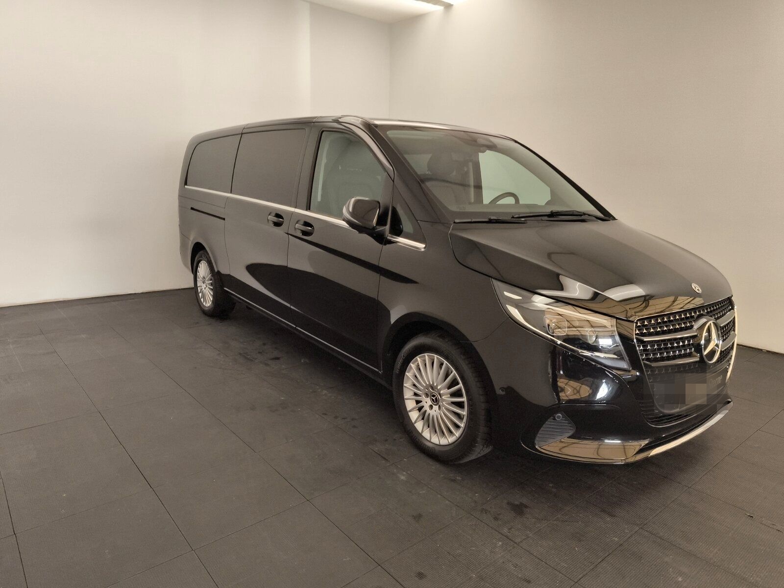 Mercedes-Benz V 300 d 4M AVA/EL DISTR. Standhz. M-BEAM 360 °Le foto 4