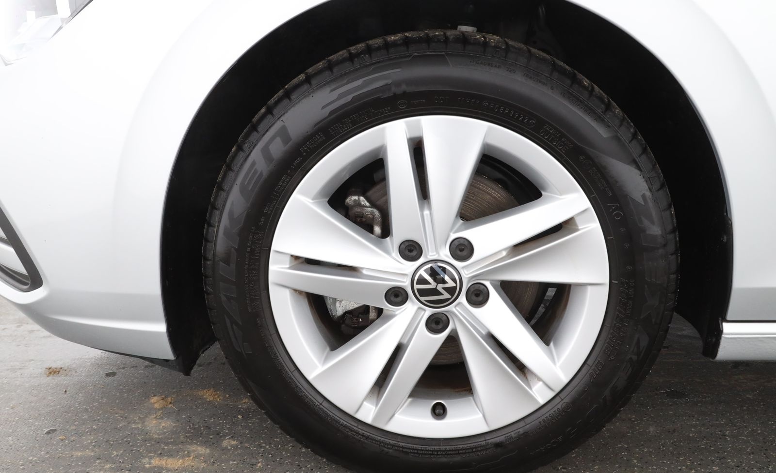 Volkswagen Golf VIII Variant 1.5 eTSI DSG Life | NAVI | LED foto 10