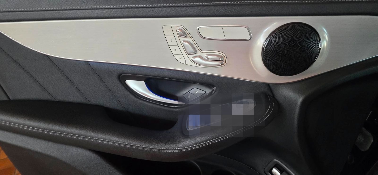 Mercedes-Benz GLC 300 e 4Matic 9G-TRONIC AMG Line Navi Led Led foto 16