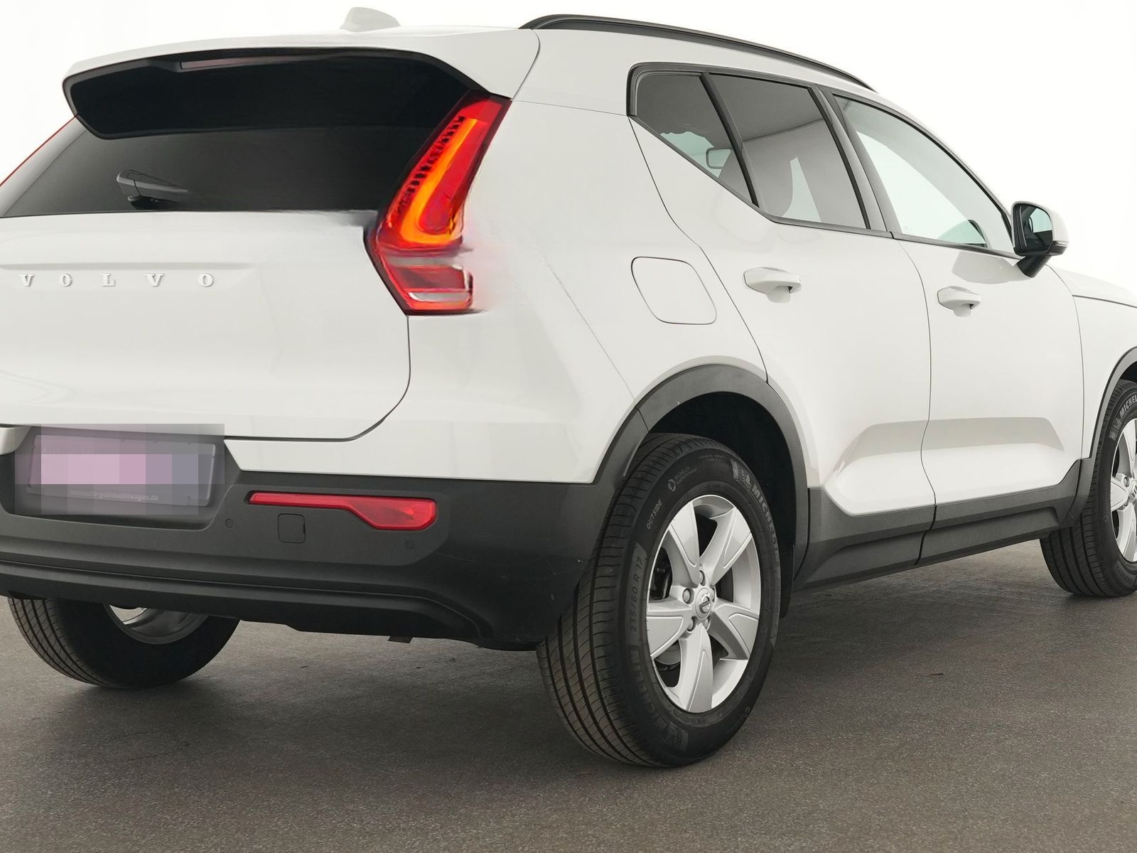 Volvo XC40 Momentum Core Kamera|Navi|LED|4xSHZ|CarPlay foto 15