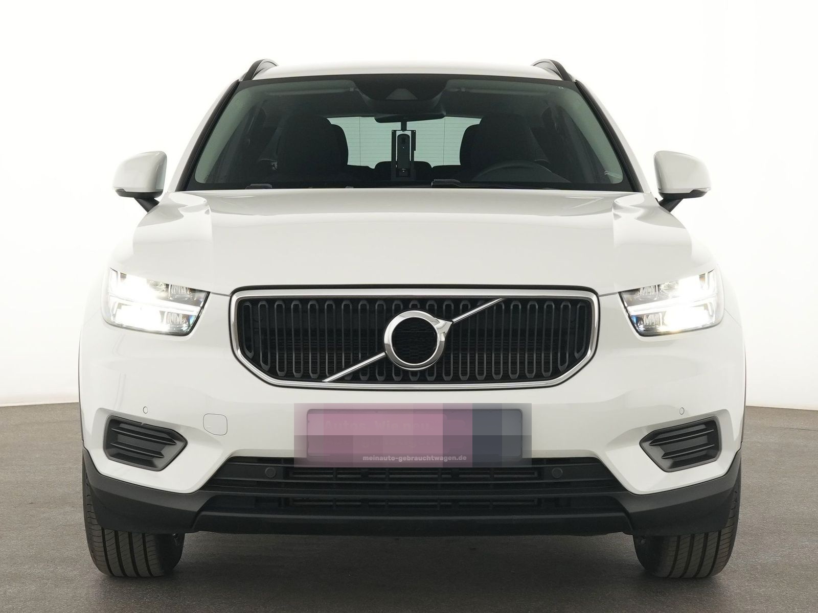 Volvo XC40 Momentum Core Kamera|Navi|LED|4xSHZ|CarPlay foto 4