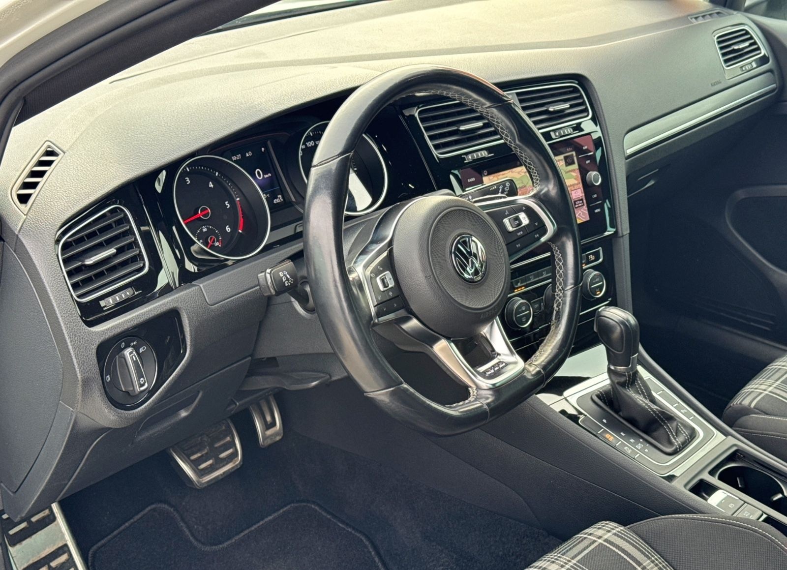 Volkswagen Golf VII Variant GTD BMT DSG/NAVI/ACC/PDC/LED/SH foto 18