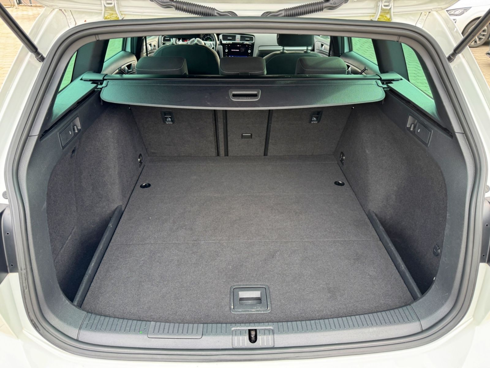 Volkswagen Golf VII Variant GTD BMT DSG/NAVI/ACC/PDC/LED/SH foto 20