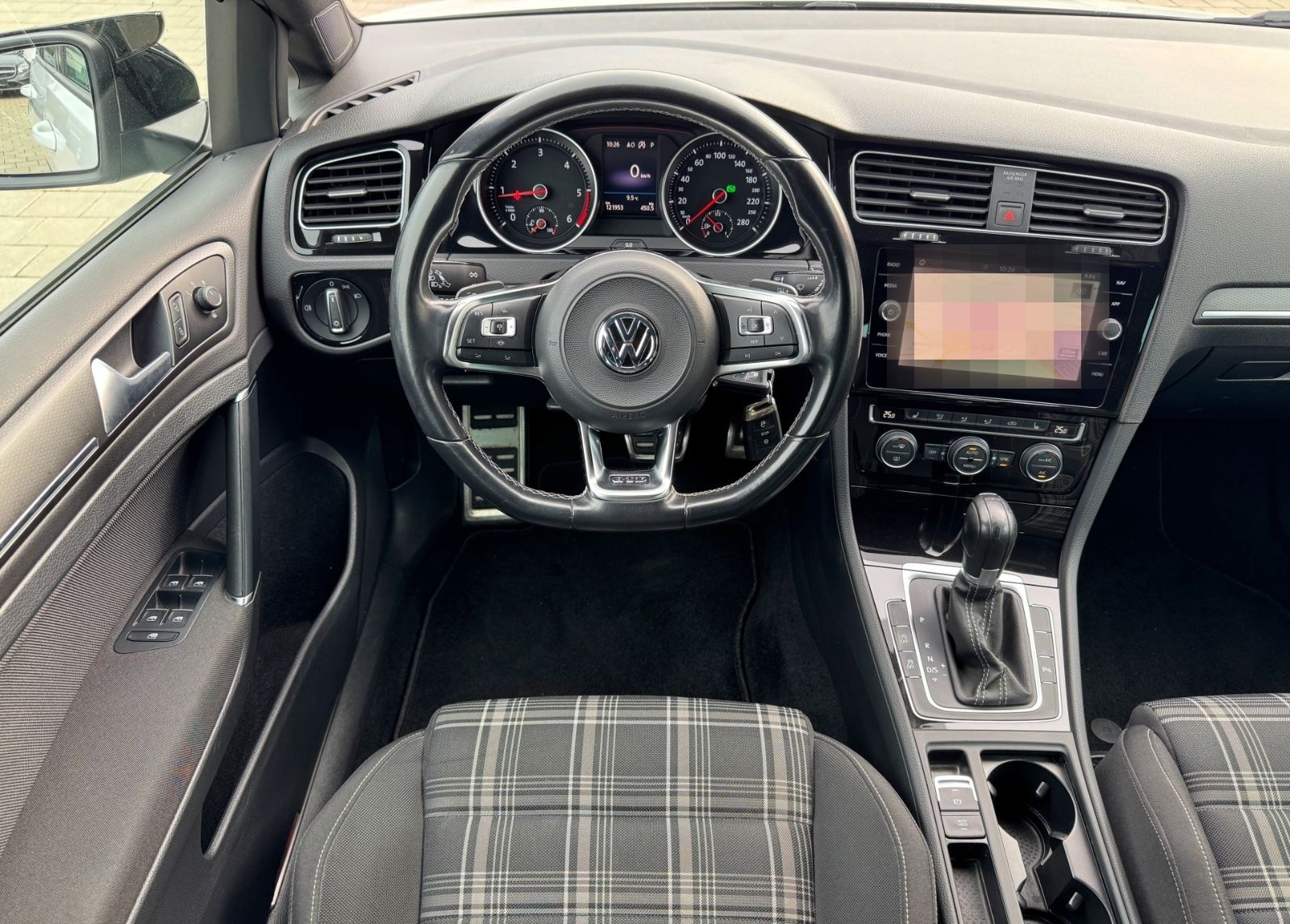 Volkswagen Golf VII Variant GTD BMT DSG/NAVI/ACC/PDC/LED/SH foto 10