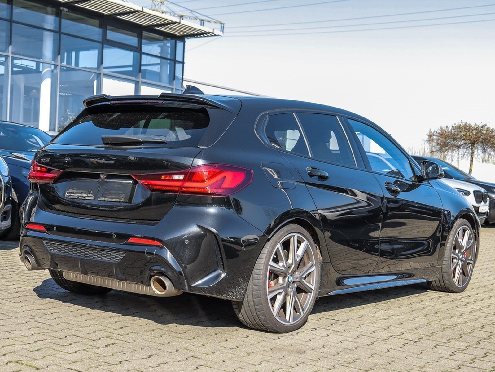 BMW M135i xDrive HuD+Pano+LED+H/K+Gestik+LHZ+SHZ+Ala foto 2