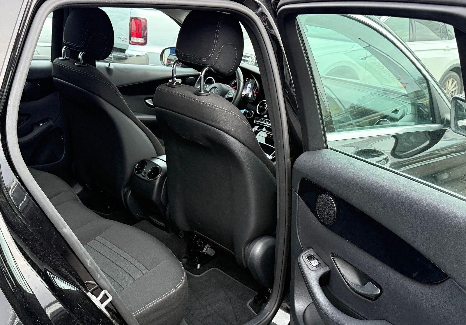 Mercedes-Benz GLC 220d 4Matic 9G Exclusive GRA Nav LED SHZ PDC foto 30
