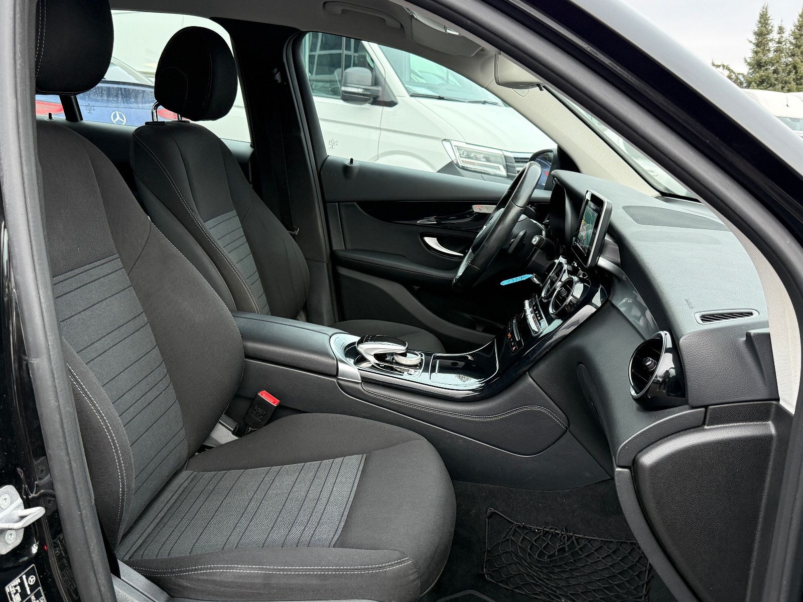 Mercedes-Benz GLC 220d 4Matic 9G Exclusive GRA Nav LED SHZ PDC foto 34