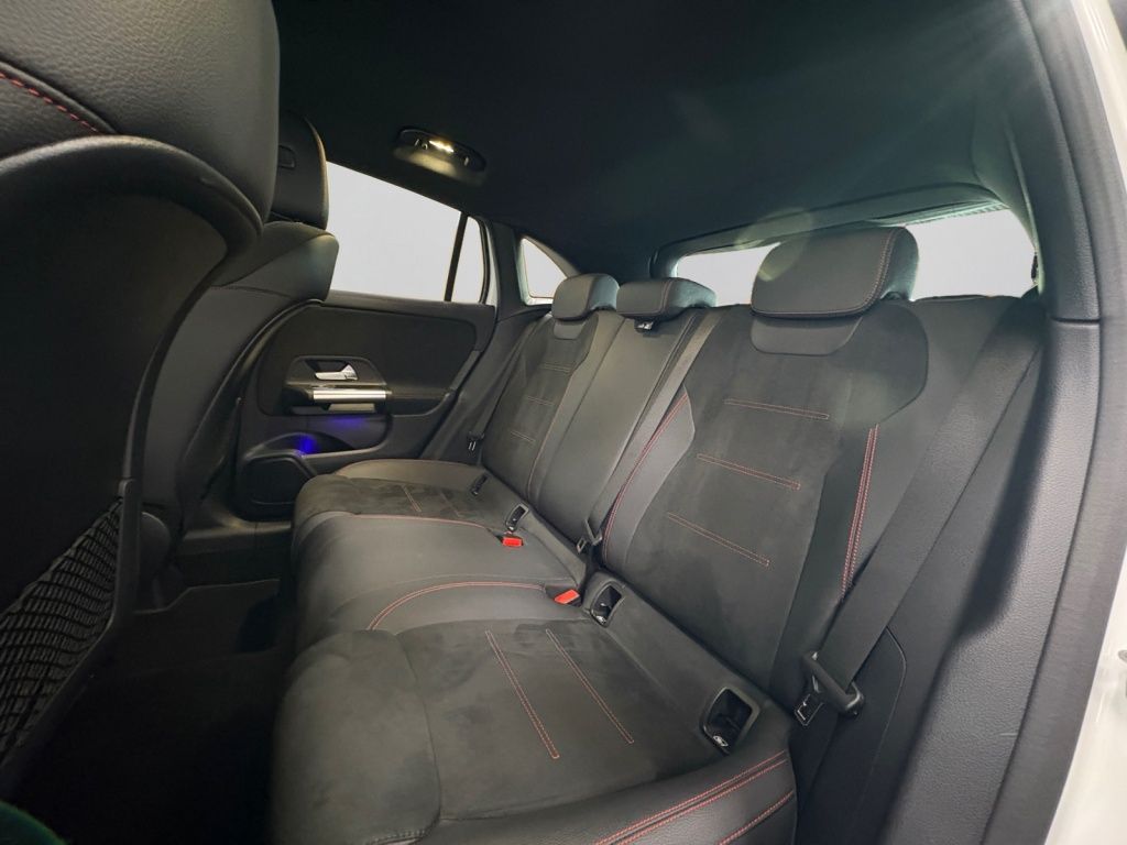 Mercedes-Benz GLA 200 d AMG|KAM|KEYL|SPIEGEL-P.|MBEAM|AHK|AMBI foto 14