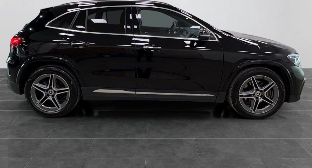 Mercedes-Benz GLA 200 d AMG|KEYL|DISTR|KAM|MBEAM|AHK|AMBIENTE| foto 7