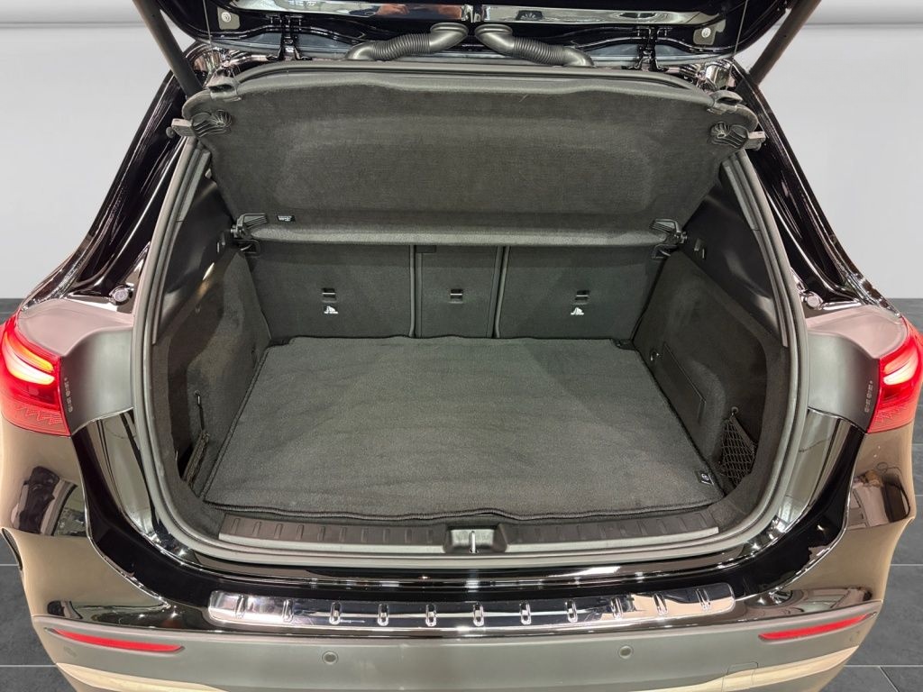 Mercedes-Benz GLA 200 AMG|MBEAM|DISTR|AHK|AMBI|SHZ|KEYLESSGO foto 17