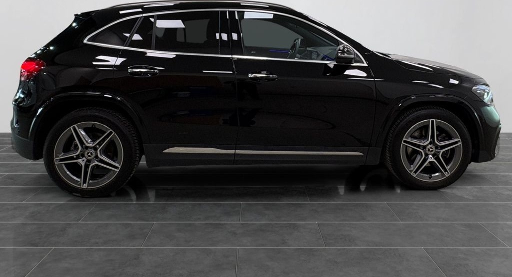 Mercedes-Benz GLA 200 AMG|MBEAM|DISTR|AHK|AMBI|SHZ|KEYLESSGO foto 7