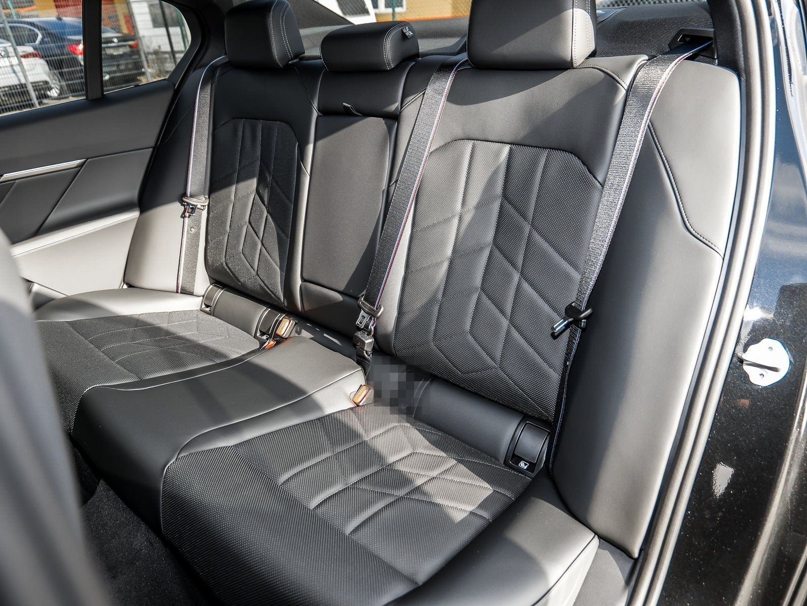 BMW 520d xDrive 20" M Sport Pro AHK 360° DA Prof. foto 8