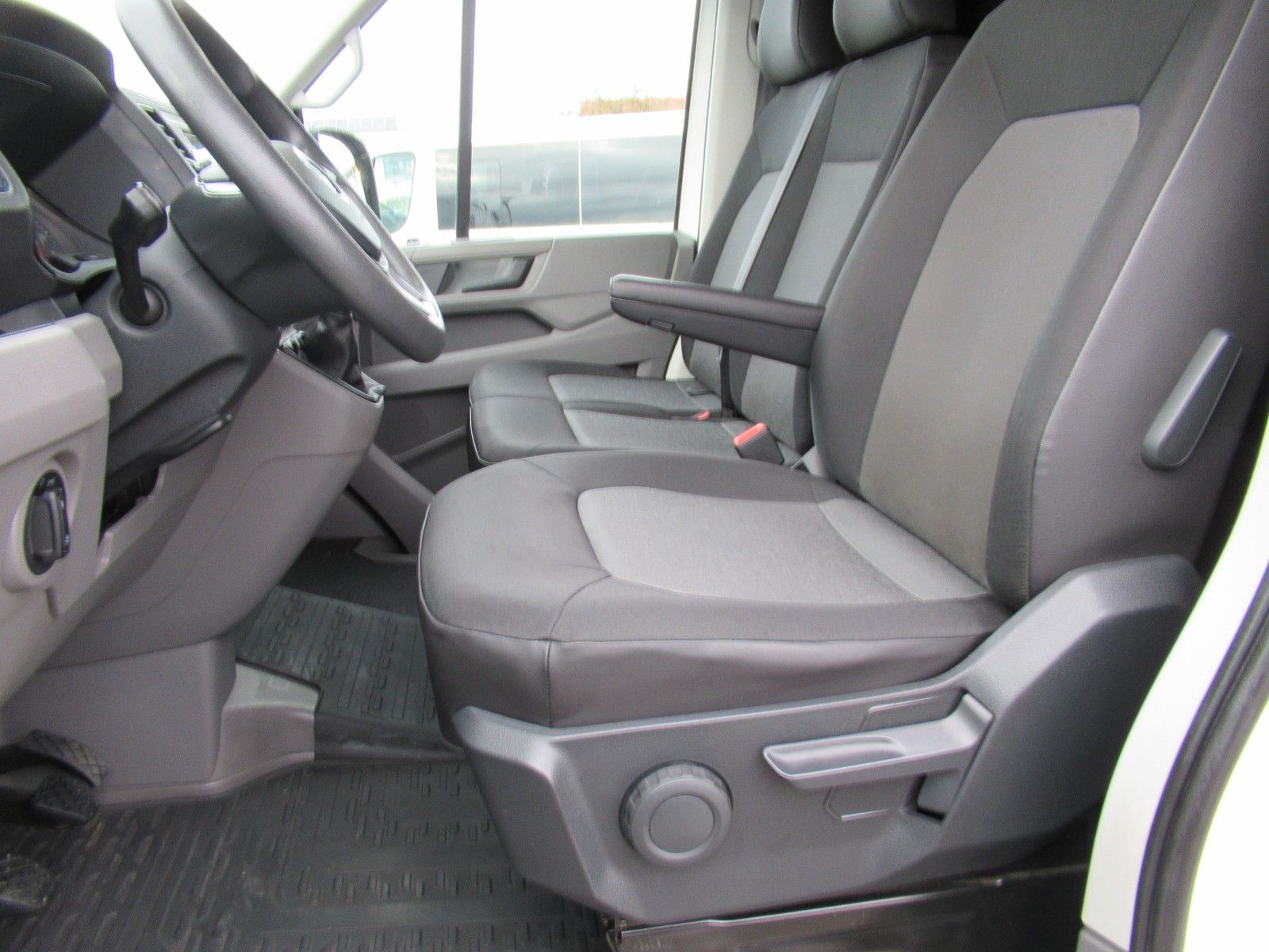 Volkswagen Crafter Kasten 35 lang plus L5 H2+STANDHEIZUNG+ foto 10