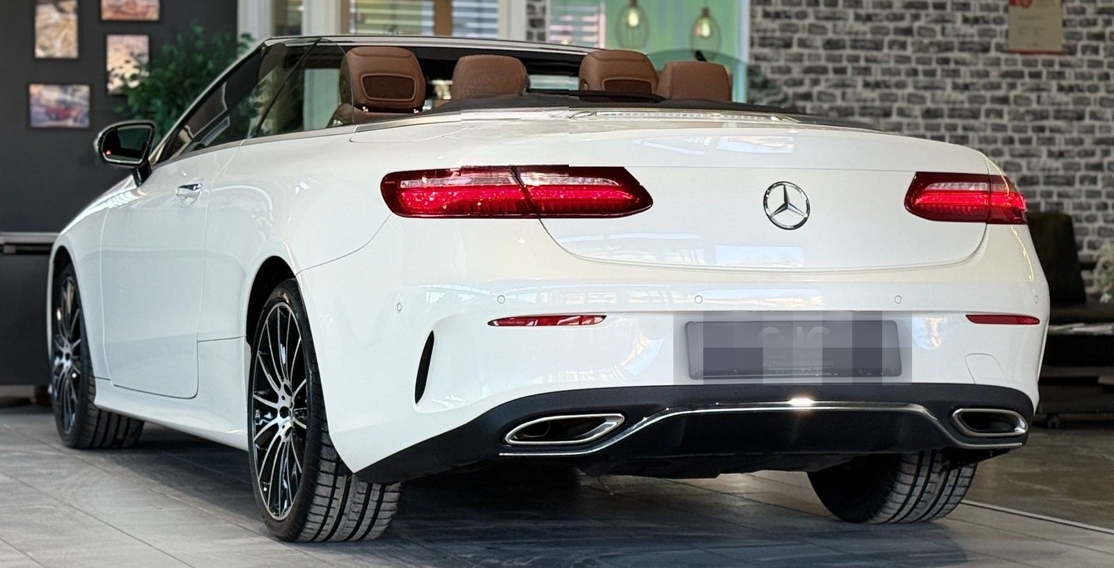 Mercedes-Benz E 400 4M AMG|BURMESTER|HUD|360*|STHZ|AIRMATIC|VO foto 5