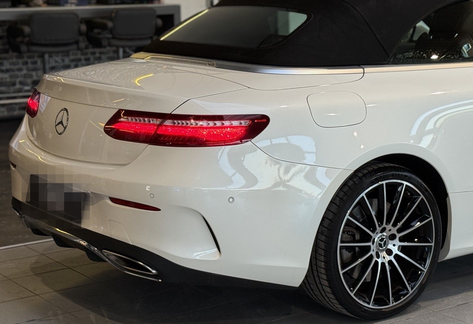 Mercedes-Benz E 400 4M AMG|BURMESTER|HUD|360*|STHZ|AIRMATIC|VO foto 10