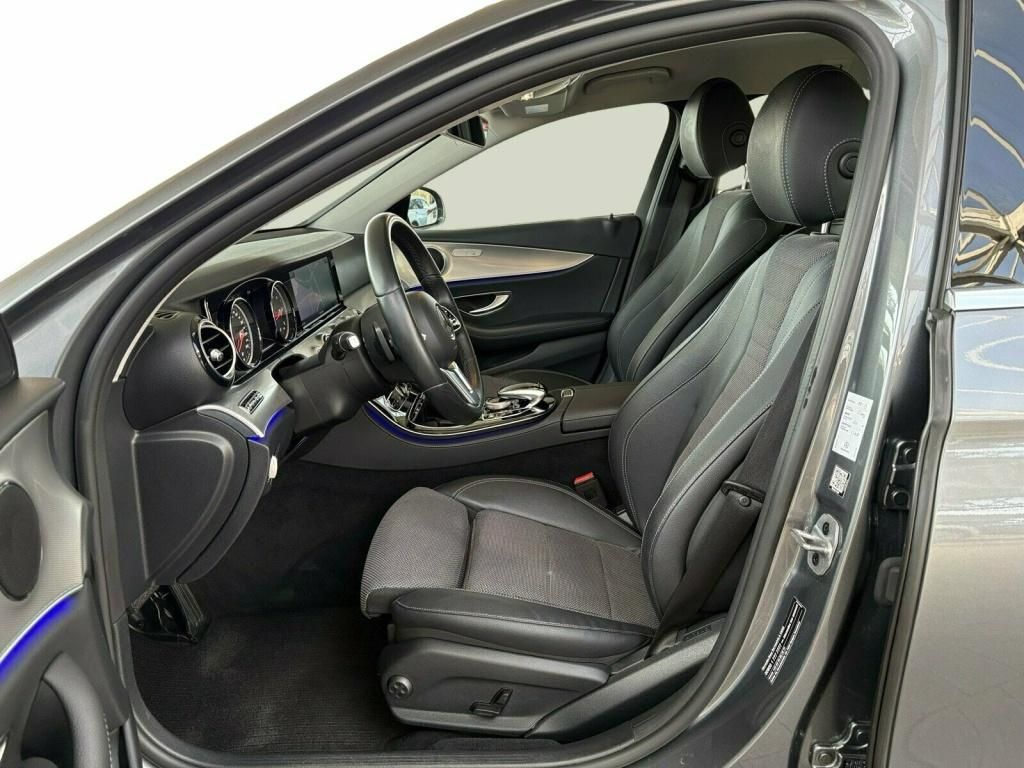 Mercedes-Benz E 400 T d 4M Avantgarde ACC AUT Kam. KlimaA LED foto 12