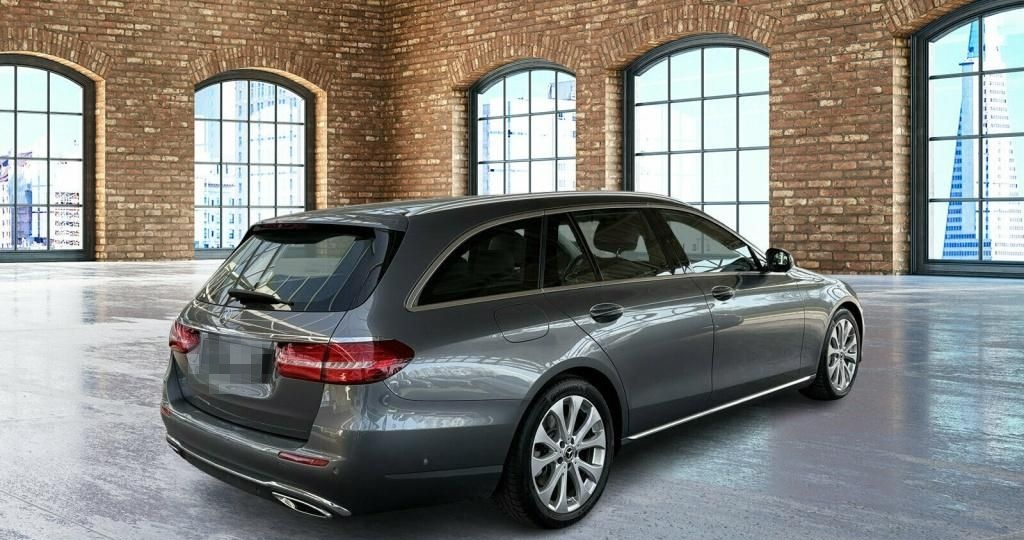 Mercedes-Benz E 400 T d 4M Avantgarde ACC AUT Kam. KlimaA LED foto 5