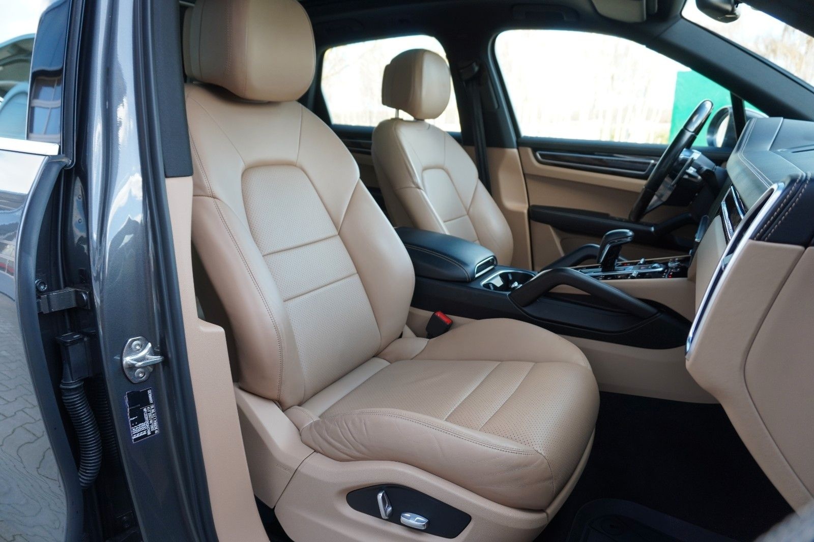 Porsche Cayenne *PDLS+*PZ Scheckheft*PANO* foto 21