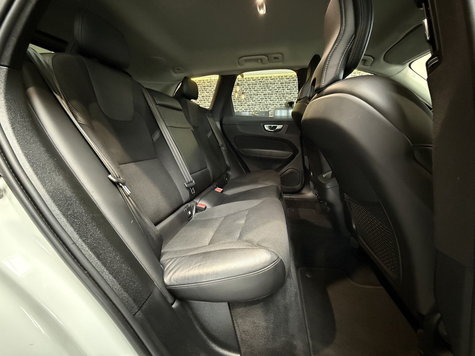 Volvo XC60 Momentum Pro|H&K|KAMERA|NAVI|LK+SHZ|SPUR*|T foto 12