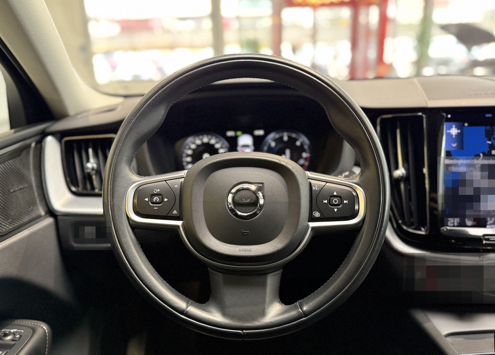 Volvo XC60 Momentum Pro|H&K|KAMERA|NAVI|LK+SHZ|SPUR*|T foto 14