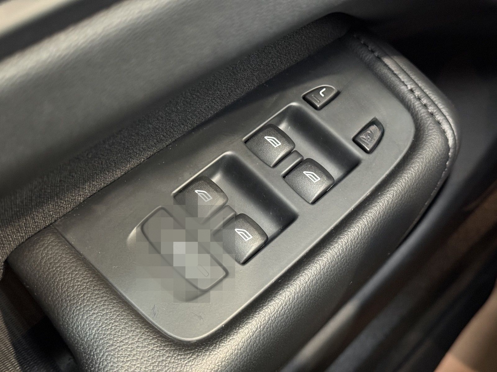 Volvo XC60 Momentum Pro|H&K|KAMERA|NAVI|LK+SHZ|SPUR*|T foto 15