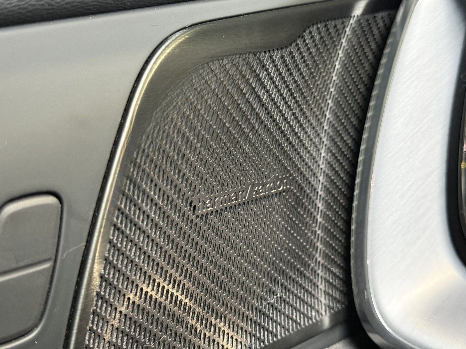 Volvo XC60 Momentum Pro|H&K|KAMERA|NAVI|LK+SHZ|SPUR*|T foto 17