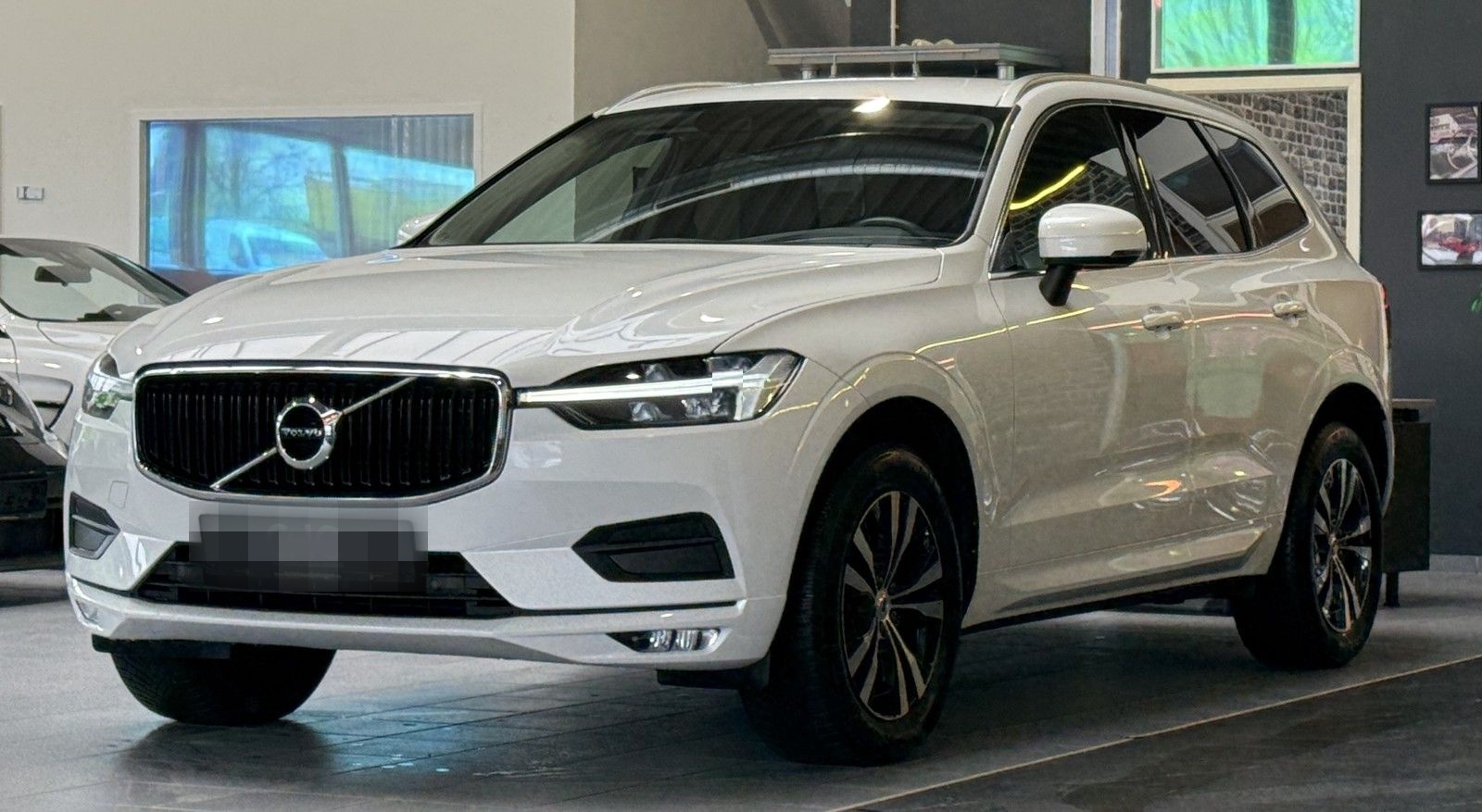 Volvo XC60 Momentum Pro|H&K|KAMERA|NAVI|LK+SHZ|SPUR*|T foto 3