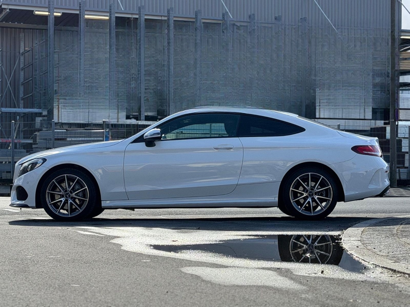 Mercedes-Benz C 180  Coupe Night Edition AMG Line foto 5
