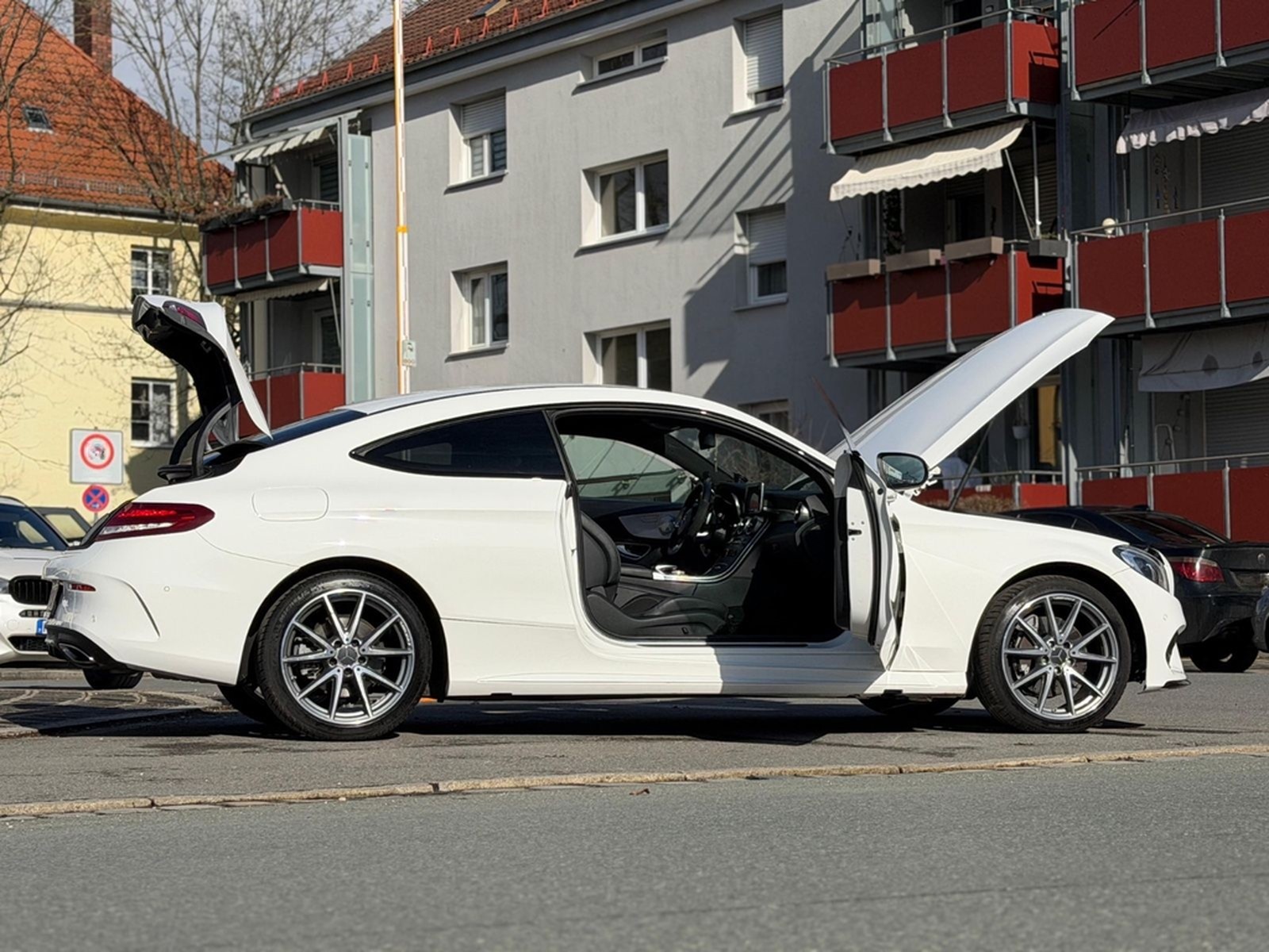 Mercedes-Benz C 180  Coupe Night Edition AMG Line foto 6