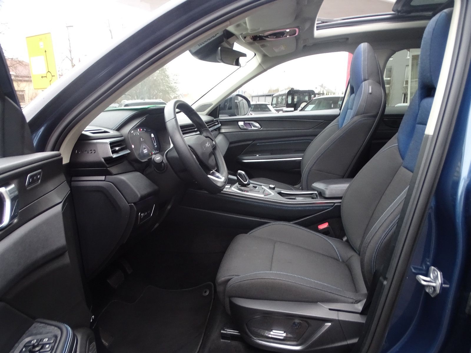 Lynk&Co 01 eHybrid "Pano/RFK/ACC/SHZ/LED/Navi" foto 8