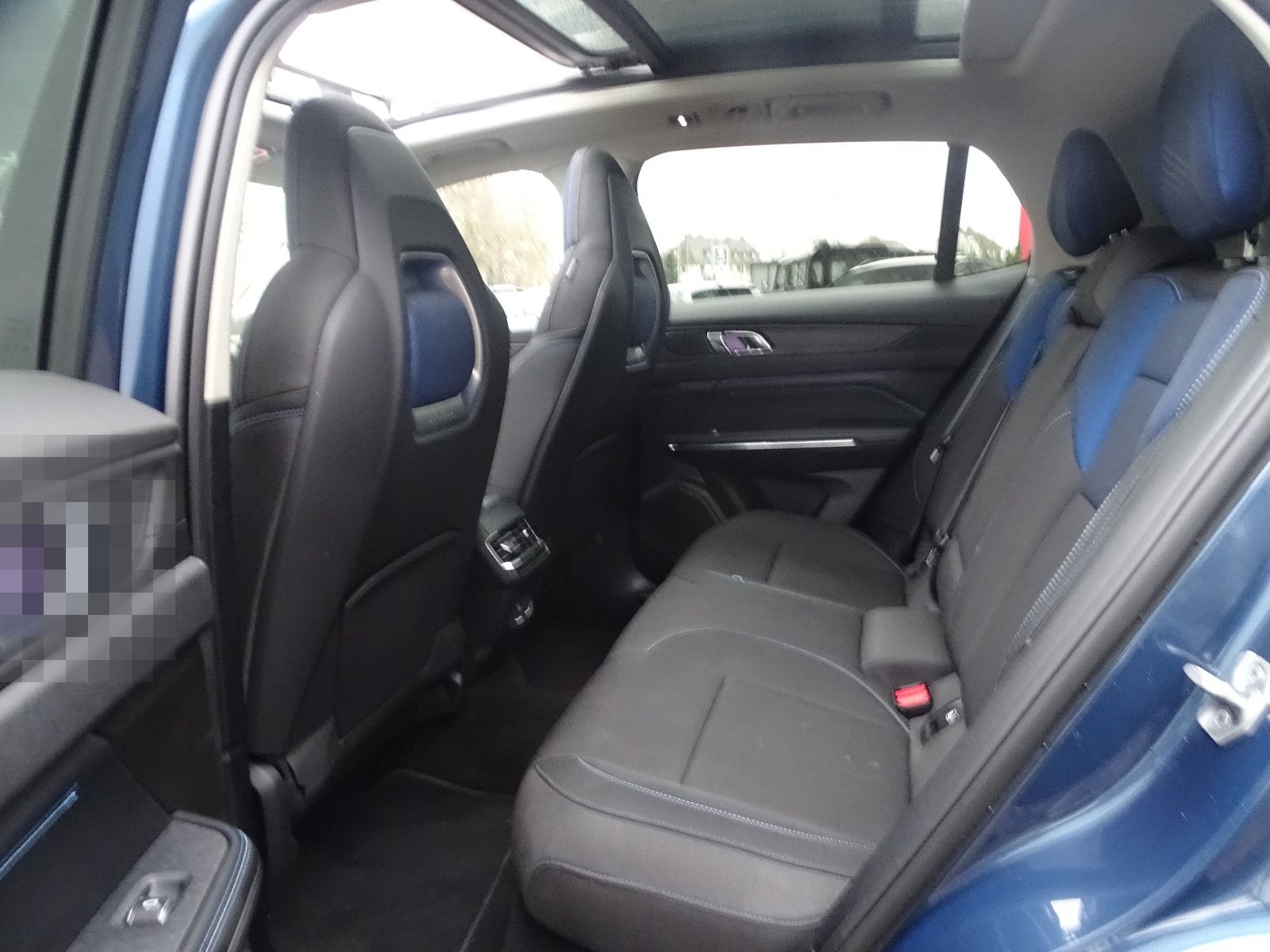 Lynk&Co 01 eHybrid "Pano/RFK/ACC/SHZ/LED/Navi" foto 10