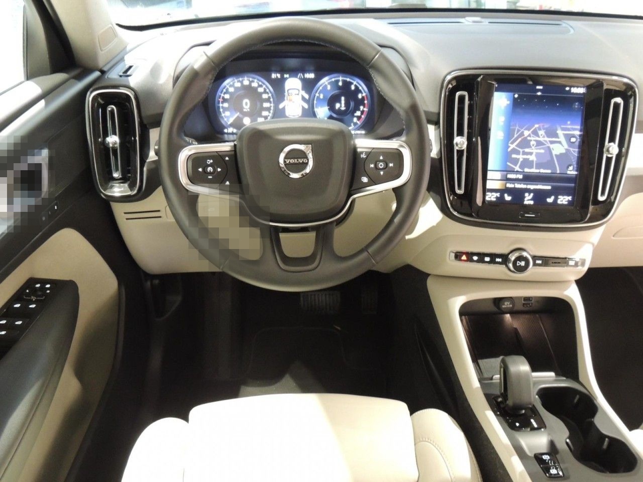 Volvo XC40 T3 2WD Momentum Pro Klima Navi Leder foto 3