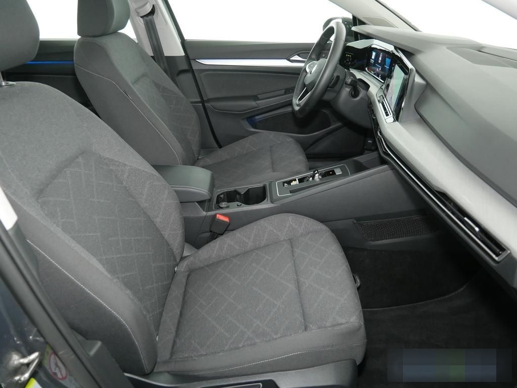 Volkswagen Golf 8 Life 2.0 TDI DSG Navi LED SiHZ ACC DigiCo foto 6