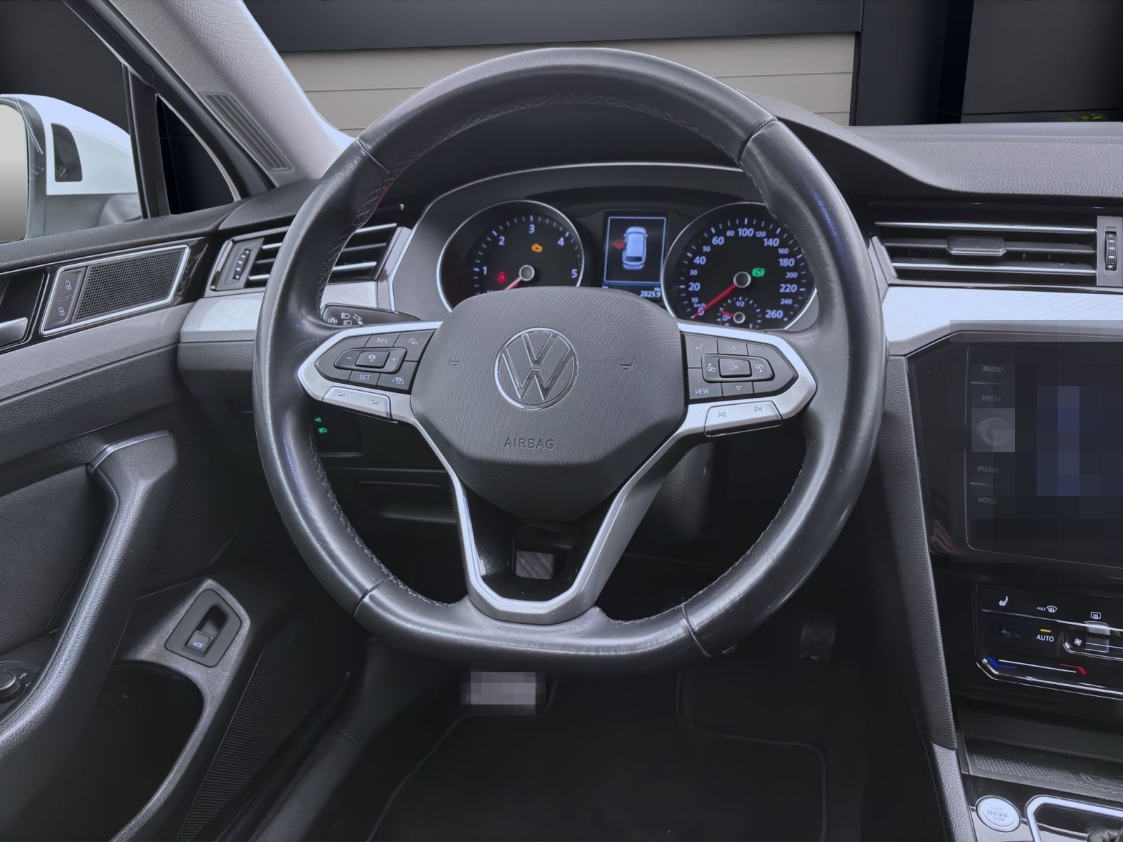 Volkswagen Passat Variant 2.0 TDI DSG BUSINESS NAVI KAMERA foto 11