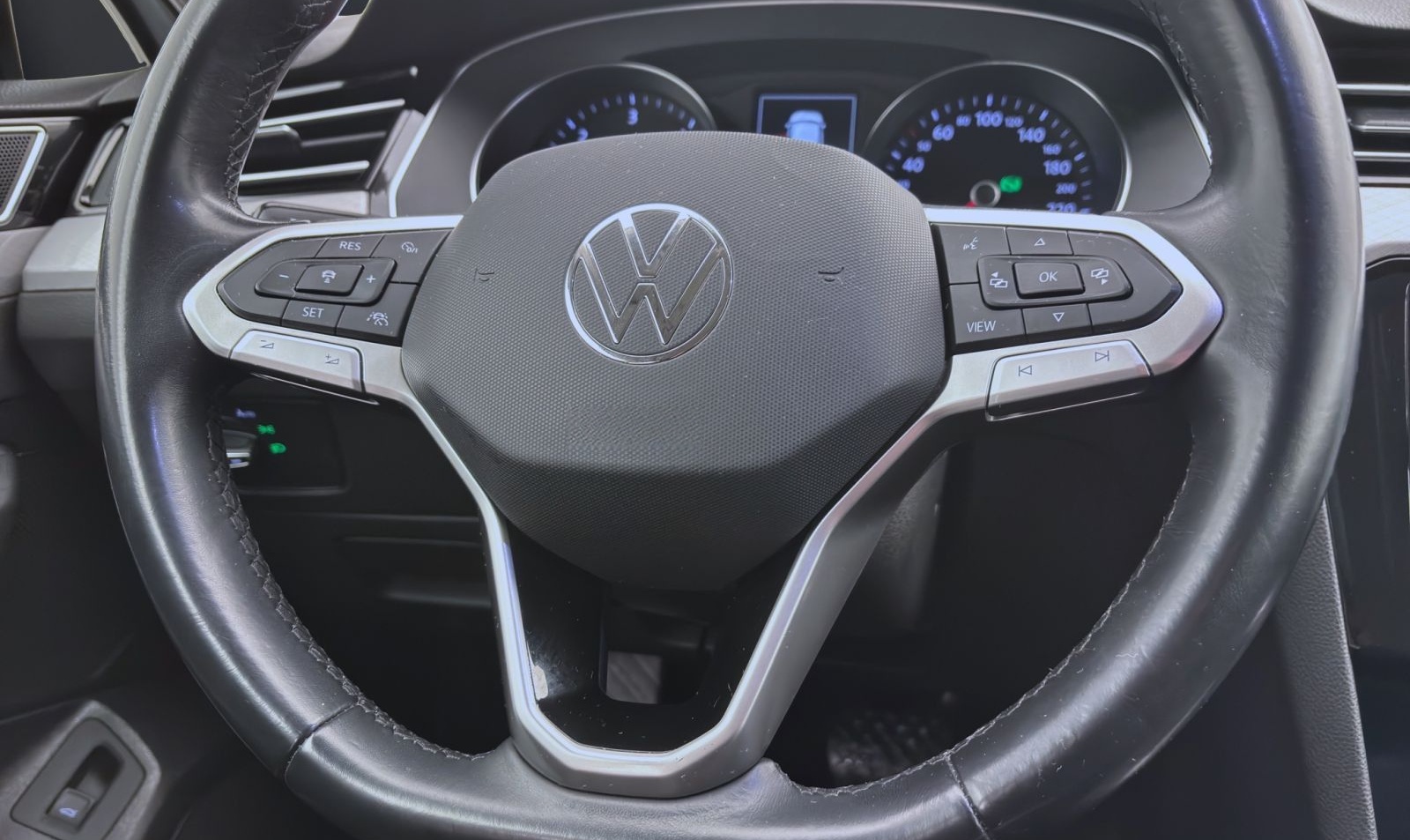 Volkswagen Passat Variant 2.0 TDI DSG BUSINESS NAVI KAMERA foto 12