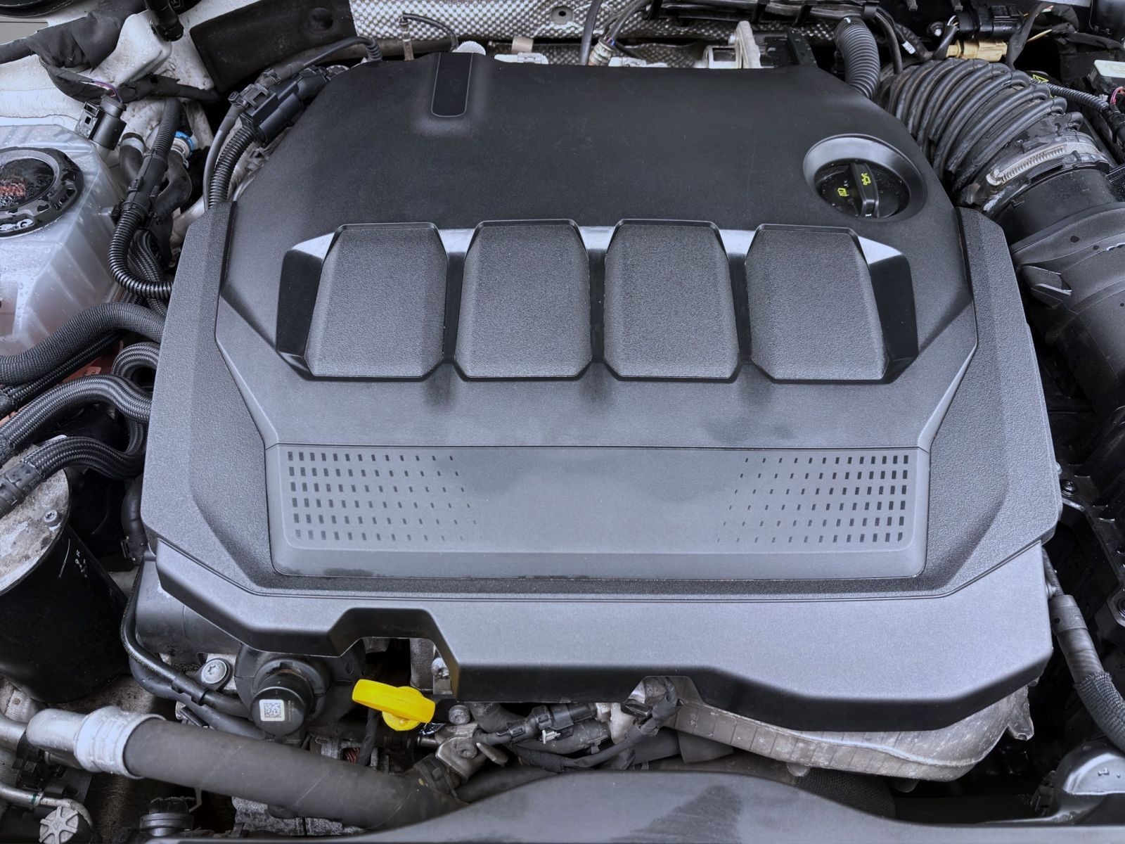 Volkswagen Passat Variant 2.0 TDI DSG BUSINESS NAVI KAMERA foto 18