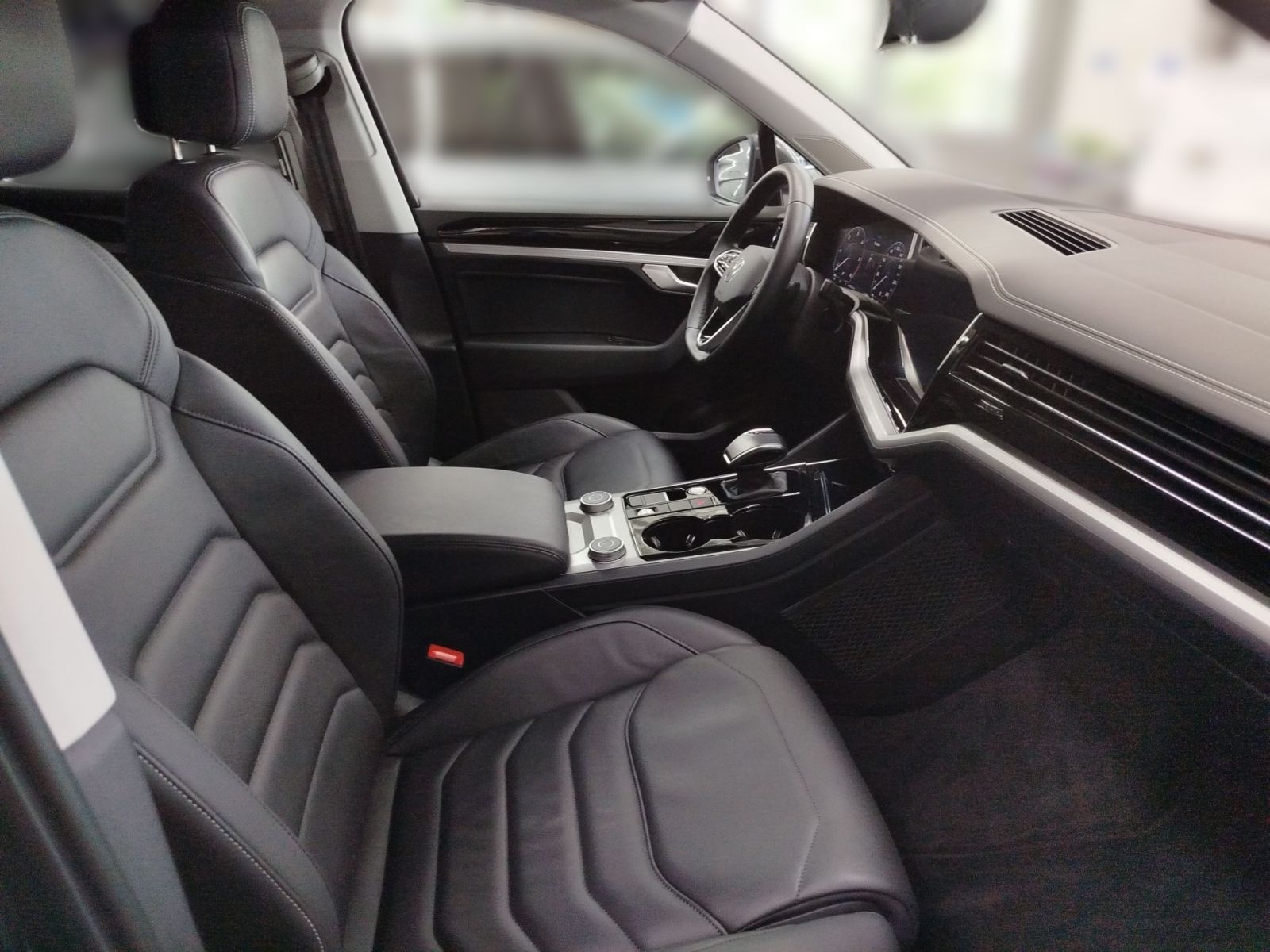 Volkswagen Touareg 3.0 TDI Tiptronic 4Motion DAB+ Navi Rück foto 13